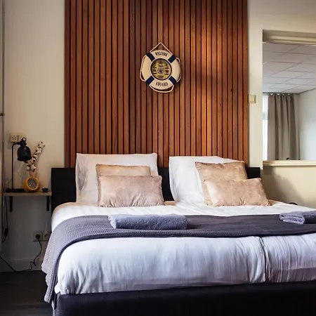 The Marine Apartment Near Amsterdam By Weltevreden Experience Kortenhoef Exterior photo